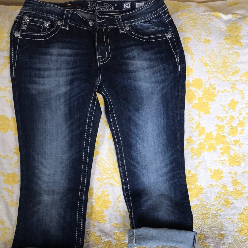Miss Me cropped jeans